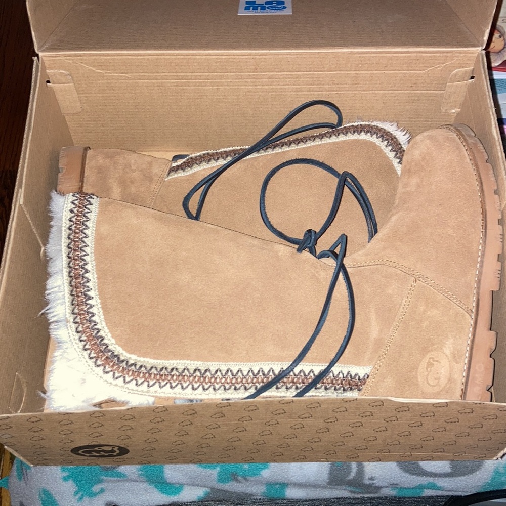 Tall lace up lamo boots in hickory with stitch detail and black laces